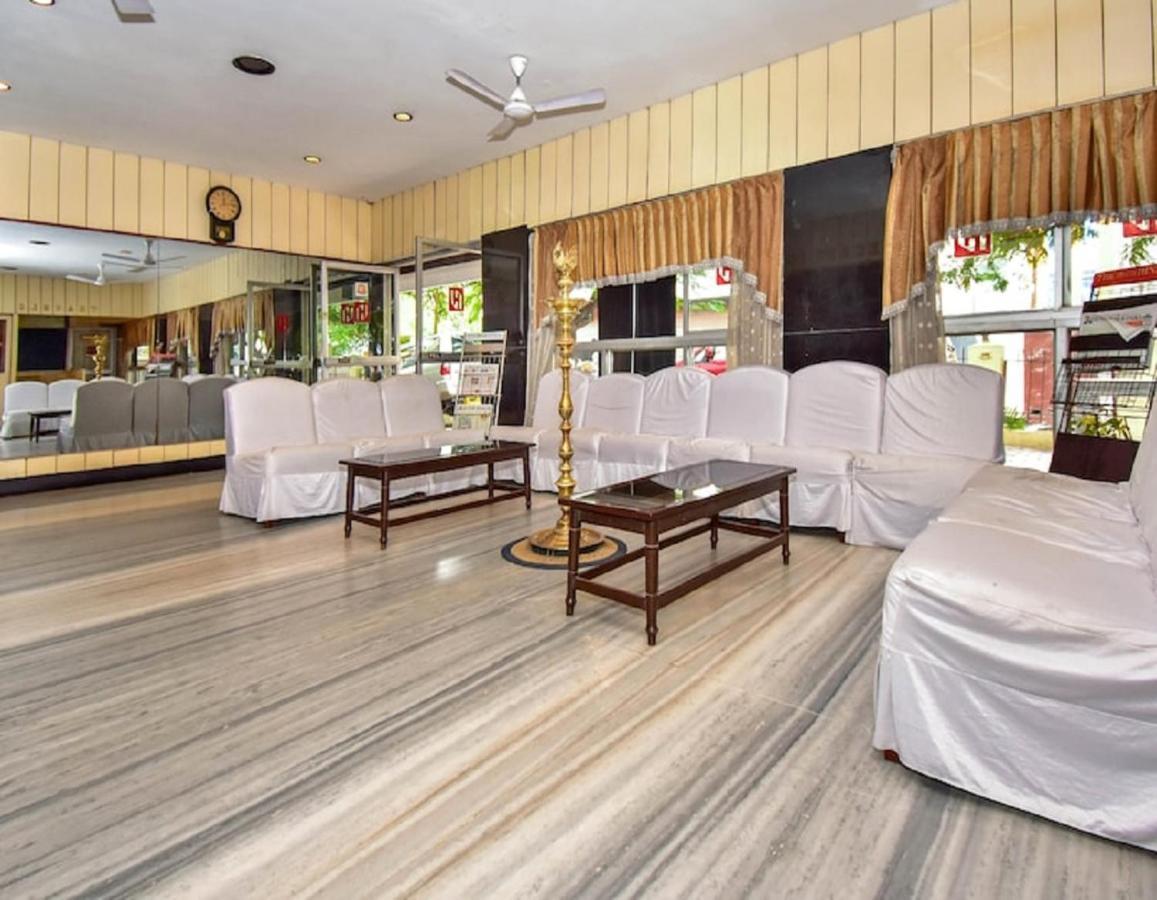 Hotel Pandian Chennai Ngoại thất bức ảnh