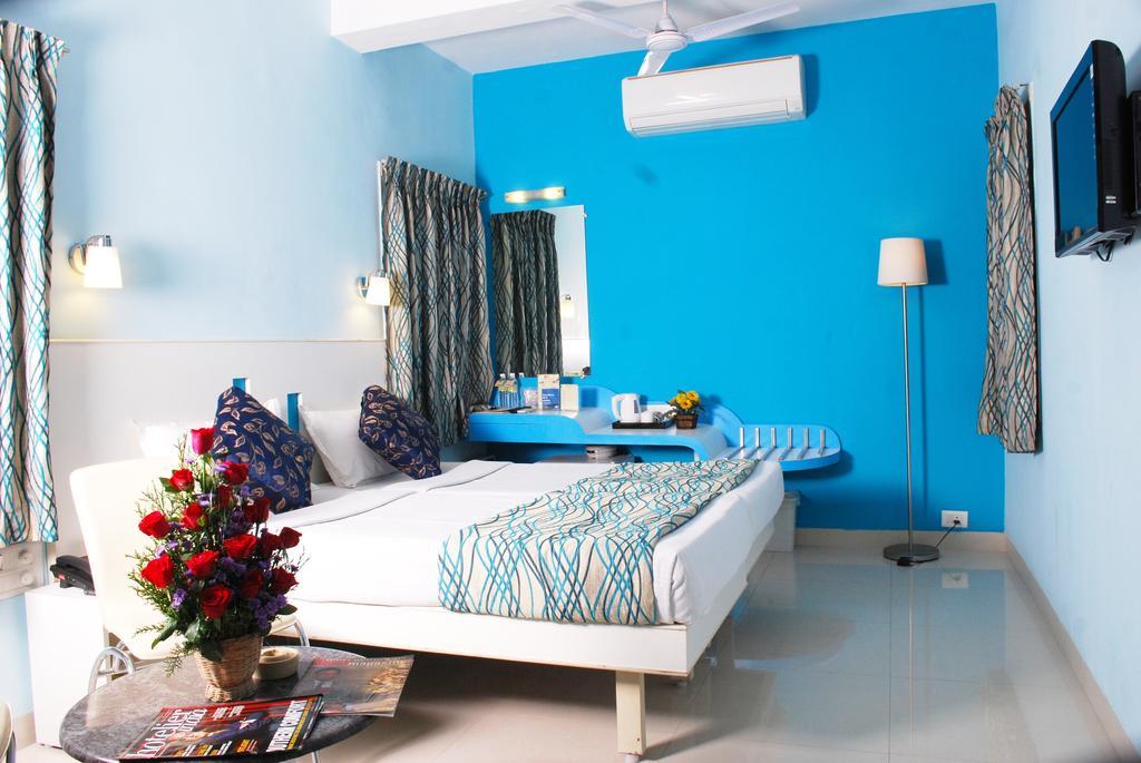 Hotel Pandian Chennai Ngoại thất bức ảnh