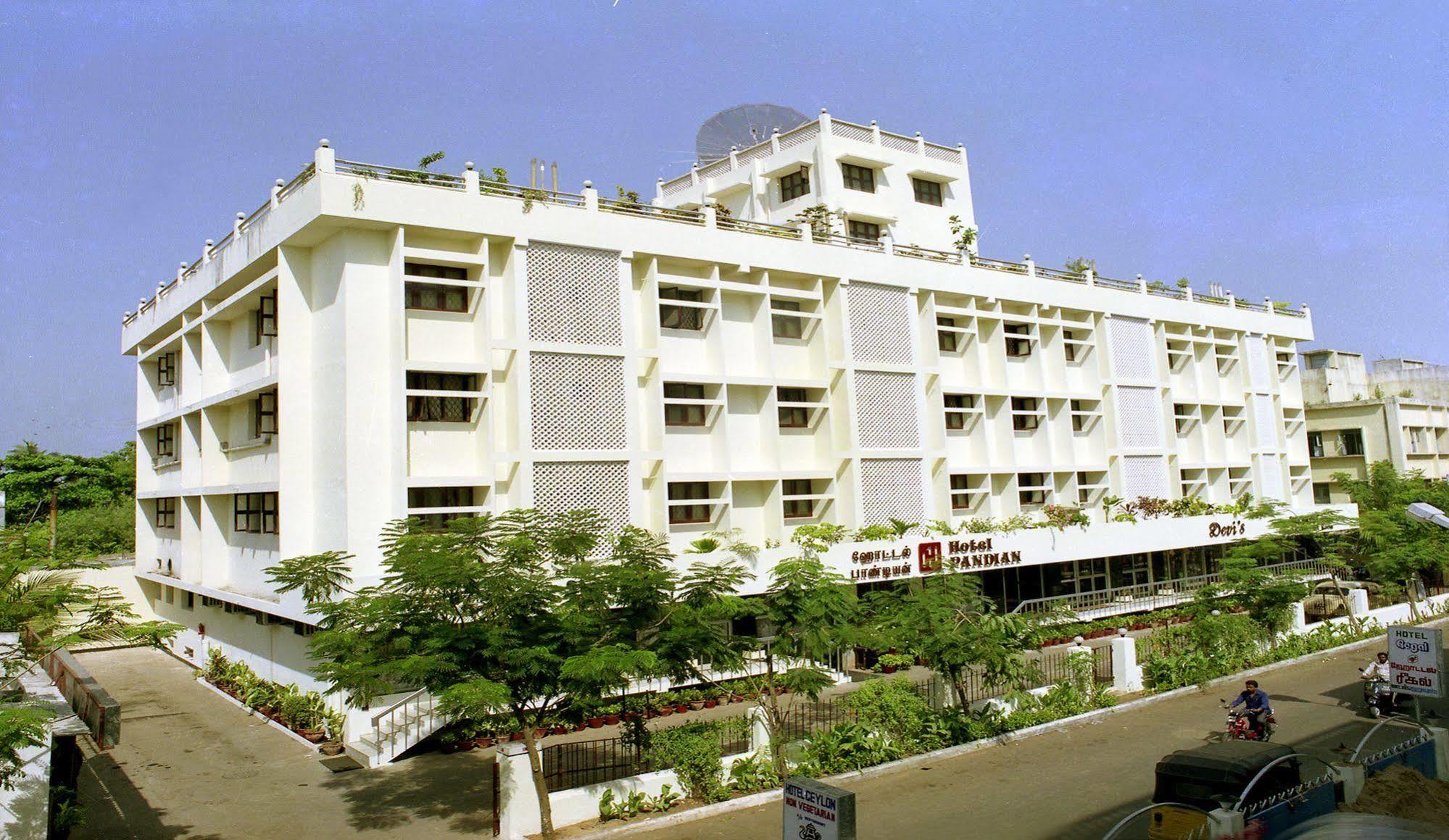 Hotel Pandian Chennai Ngoại thất bức ảnh